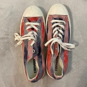 Converse - 4th of July edition - brand new, never worn